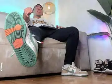 Chaturbate Live Sex of bastian_franco01