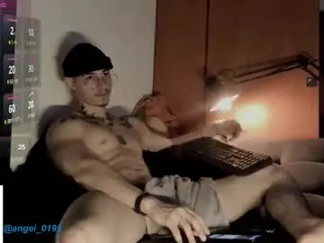 Chaturbate Best live sex cam show of chris_angel01