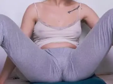 Chaturbate Free Porn Cam of wetdream221