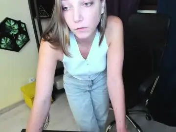 Chaturbate Live Porn of emilly_xkiss