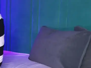 Chaturbate Live Porn of hugebangins_