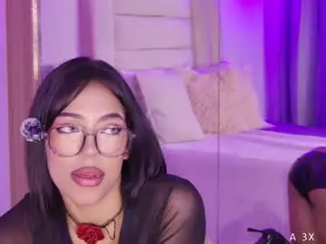 Chaturbate Live Porn of mami_natacha19x