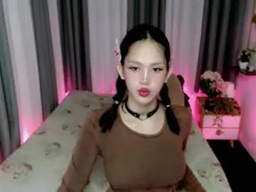 Chaturbate Live Porn of ariahooper