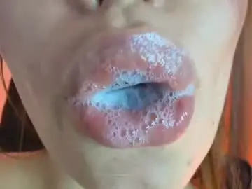 Chaturbate Watch Live Sex Cams of lisbet_21x