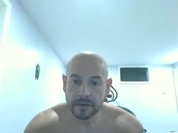 Chaturbate Watch Live Sex Cams of mworlton9