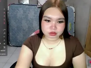 Chaturbate Live Sex Cam of urpinayslutxxx