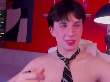 Chaturbate Watch Live Sex Cams of adrianoaubert