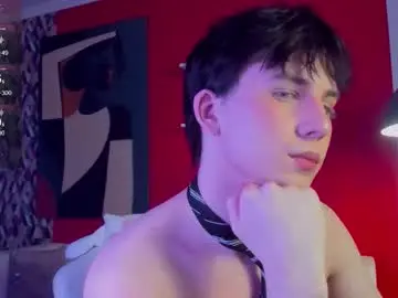 Chaturbate Sex Cam of adrianoaubert