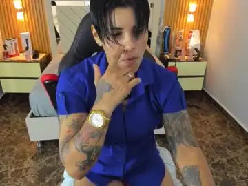 Chaturbate Adult Video Chat of karolandluna