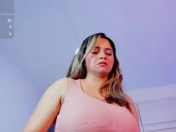 Chaturbate Live Sex Cam of tiffanyhoustton