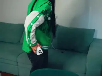 Chaturbate Live Sex Cam of katiabenabides