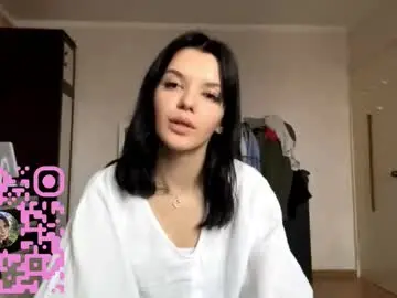 Chaturbate Live Sex Cam of magdaleneshindorf