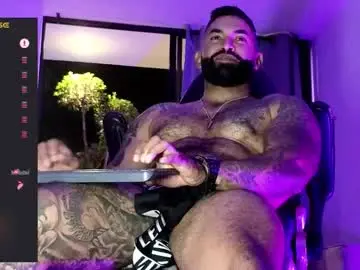 Chaturbate Live Porn of max__prada