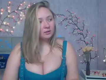 Chaturbate Live Sex Cam of sallyverda
