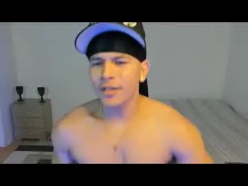 Chaturbate Private Sex Chat of sant_wahlberg
