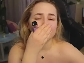 Chaturbate Free Porn Cam of mira_mermayd