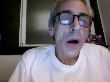 Chaturbate Live Sex Cam of royboy2561