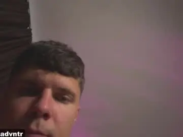 Chaturbate Live Sex Cam of rus_adventure