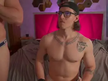 Chaturbate Free Live Porn of rus_adventure