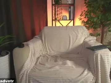 Chaturbate Live Sex Cam of rus_adventure