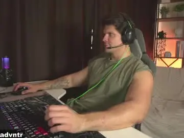 Chaturbate Live Sex of rus_adventure
