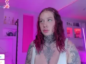 Chaturbate Live Sex Cam of violettabaker1