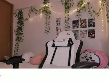 Chaturbate Live Sex Cam of vivian_qwerty