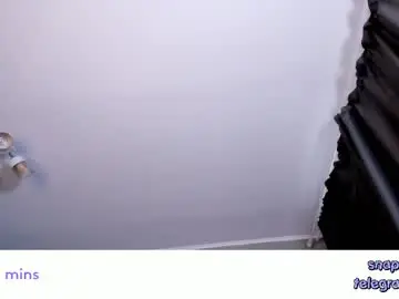 Chaturbate Live Porn of vivian_qwerty