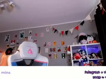 Chaturbate Watch Live Sex Cams of vivian_qwerty