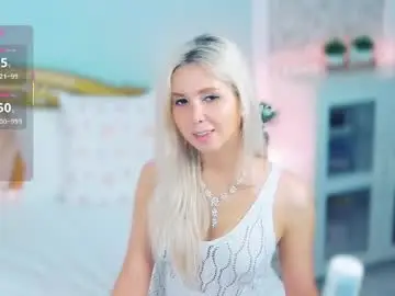 Chaturbate Live Sex Cam of amoramias