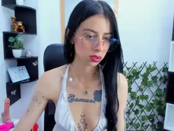 Chaturbate Live Sex Cam of dulce_miiaa
