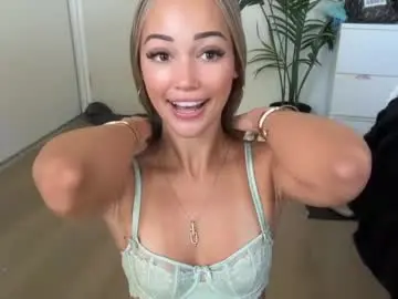 Chaturbate Sex Chat of luvlivvyy