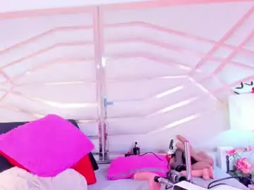 Chaturbate Watch Live Sex Cams of sophie_newton