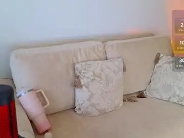 Chaturbate Live Sex Cam of andreathomson