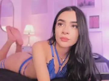 Chaturbate Nude Webcam of ema_soul