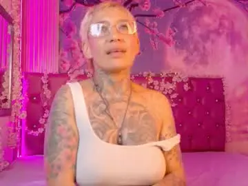 Chaturbate Watch Live Sex Cams of everlyn_sexx