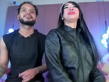 Chaturbate Live Sex Cam of liah_marthina