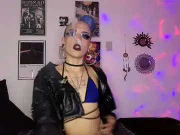 Chaturbate Free Live Porn of plutonbluemoon_999