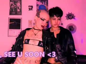 Chaturbate Live Porn of plutonbluemoon_999