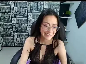 Chaturbate Live Sex Cam of desiring__angel