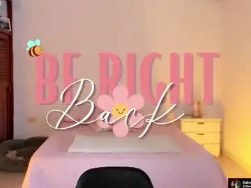 Chaturbate Adult Webcams of gabriellahoney18