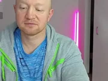 Chaturbate Watch Live Sex Cams of kevintyler69