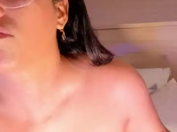 Chaturbate Free Porn Cam of krystalwoodss