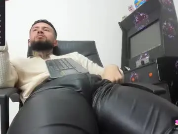 Chaturbate Sex Cam of master_steven_01