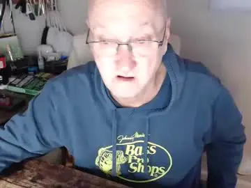 Chaturbate Live Sex Cam of millenium0129