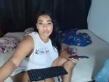 Chaturbate Free Porn Cam of queensquirt27