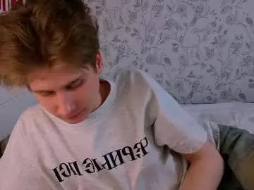 Chaturbate Adult Video Chat of shidoffer77