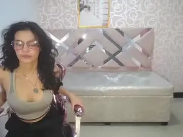 Chaturbate Best live sex cam show of tyna_ch