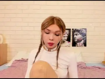 Chaturbate Free Live Porn of blondy_fina