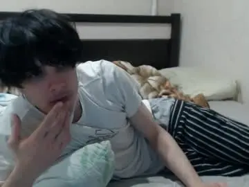 Chaturbate Live Porn of cris_peace